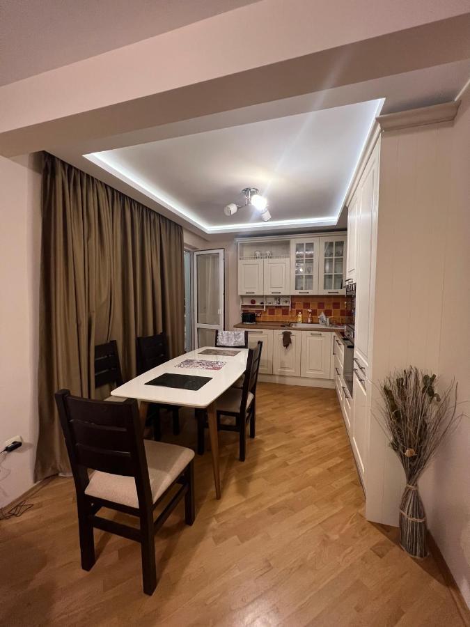 Chaika Sea Apartment Varna Buitenkant foto