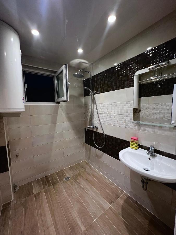 Chaika Sea Apartment Varna Buitenkant foto